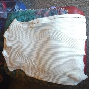 Cream sleeveless sweater